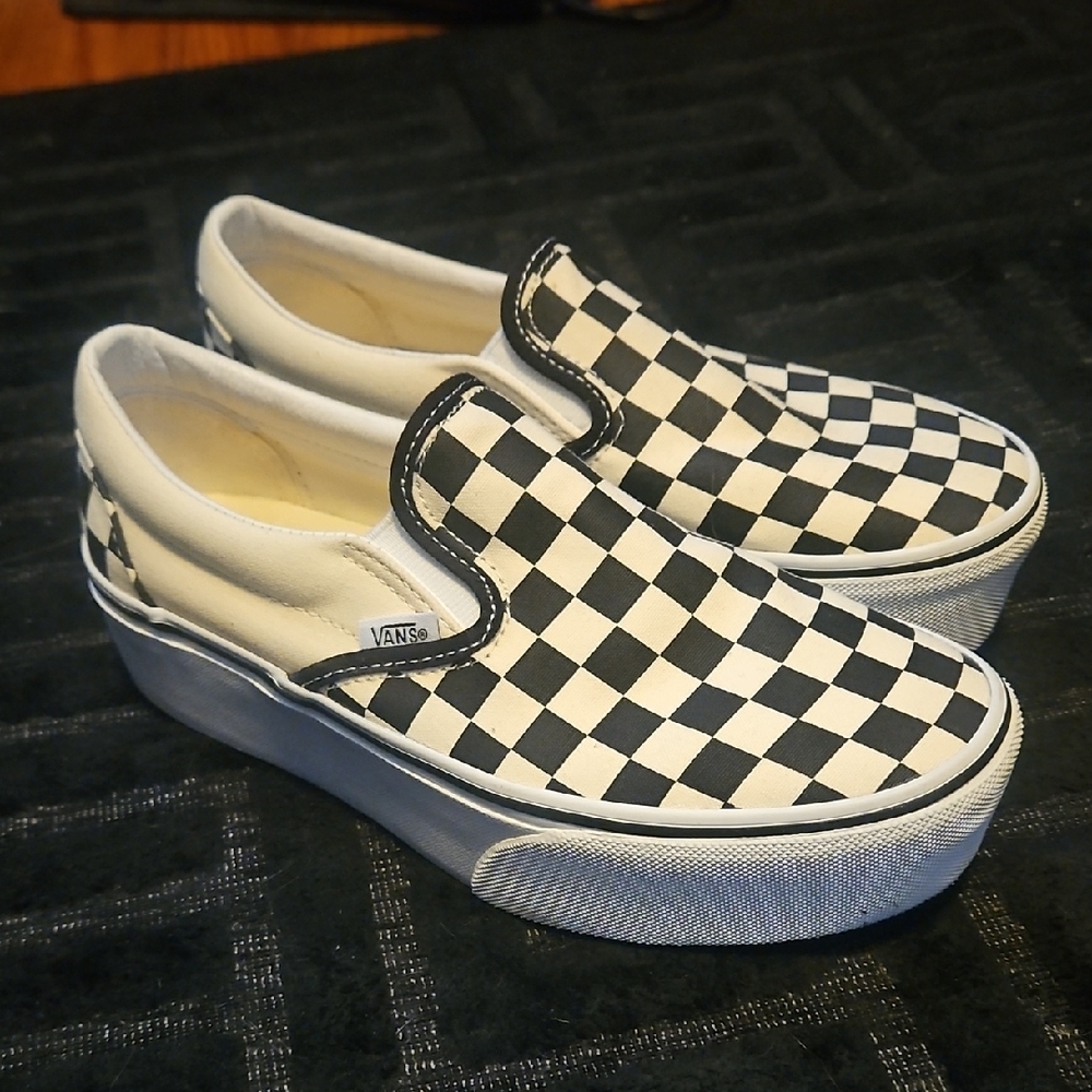 Vans Women's Black and White Checkered Stackform Sneakers